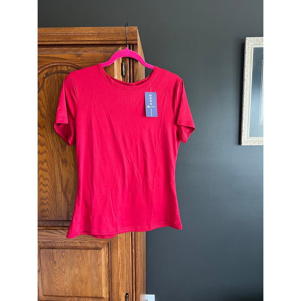 MISIFI Red Short Sleeve Crew Neck T-Shirt XL NWT Soft Stretch Moisture Wicking‎